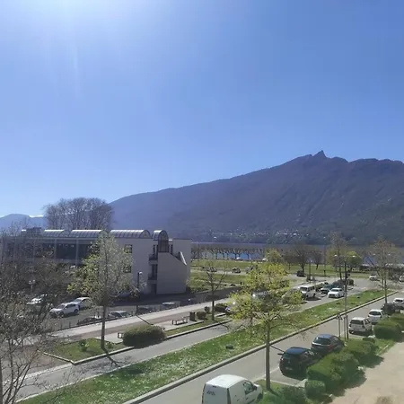 65 M2 2 Terrasse Vue Aix-les-Bains