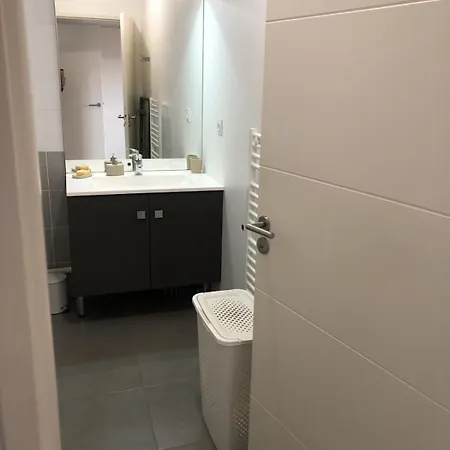 T3 65 M2 2 Terrasse * Aix-les-Bains
